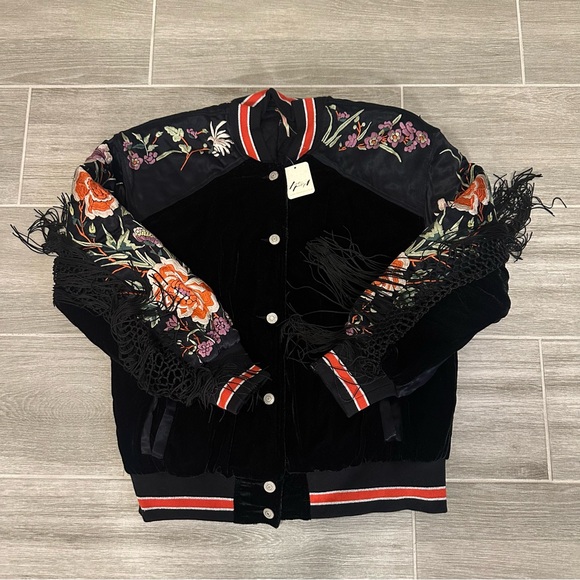 Free People Bali Seville Bomber Floral Embroidered Velvet Sating Jacket Sz small - Picture 2 of 3